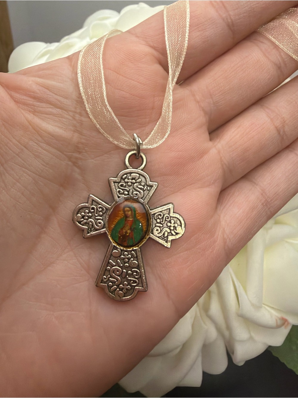 Delicate Silver-Tone Cross Pendant Necklace with Green Accent